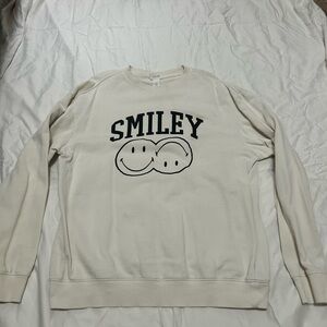 white crewneck with smile limited edition